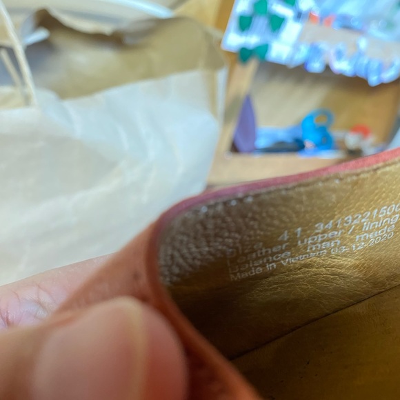 Dansko Taci Wedge Milled Red Cut-out Leather Boho Comfort Sandals size 41 EU - Picture 10 of 11